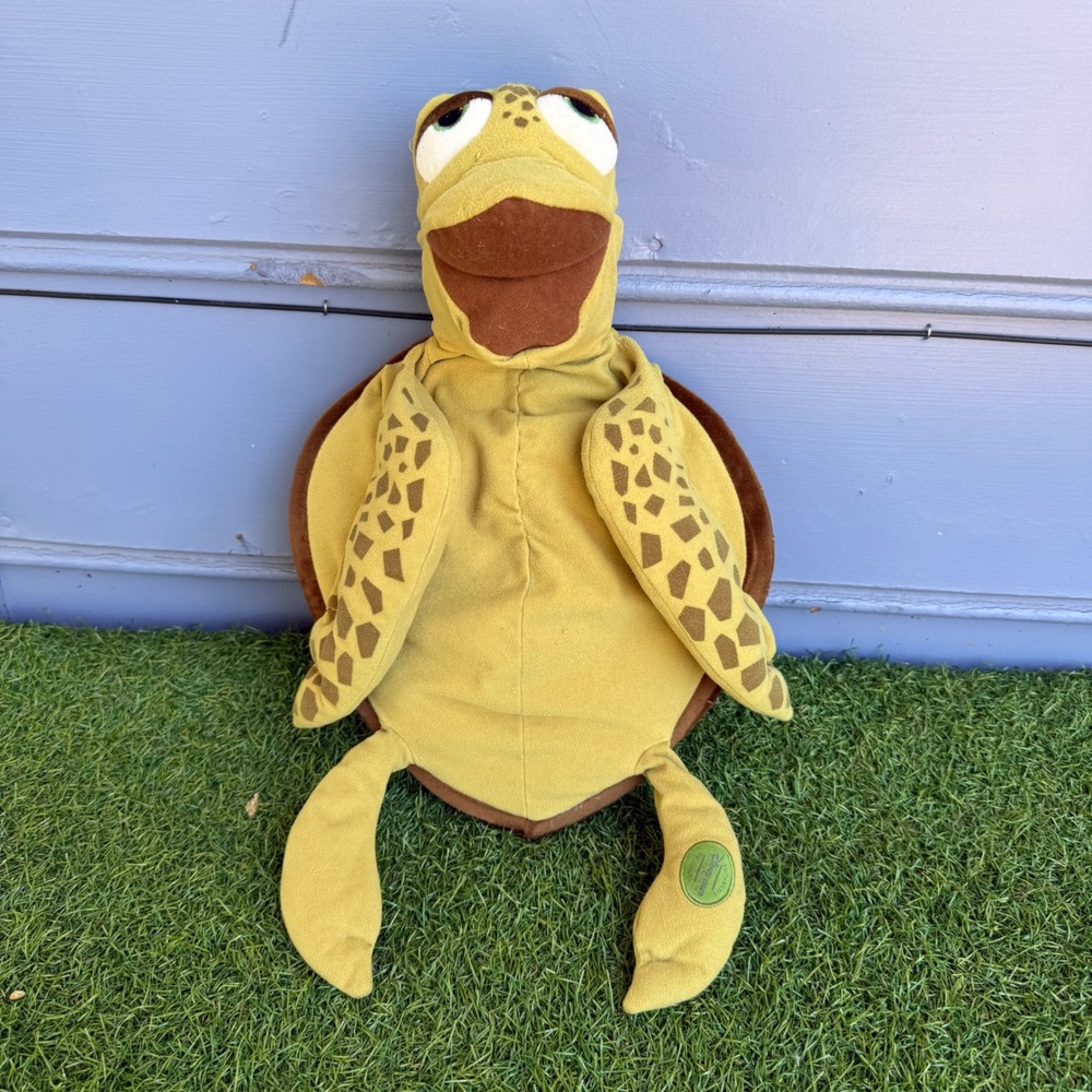 Disney Store Finding Nemo Crush Sea Turtle Plush Stuffed Animal 17 Inch Toy